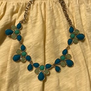 Statement necklace